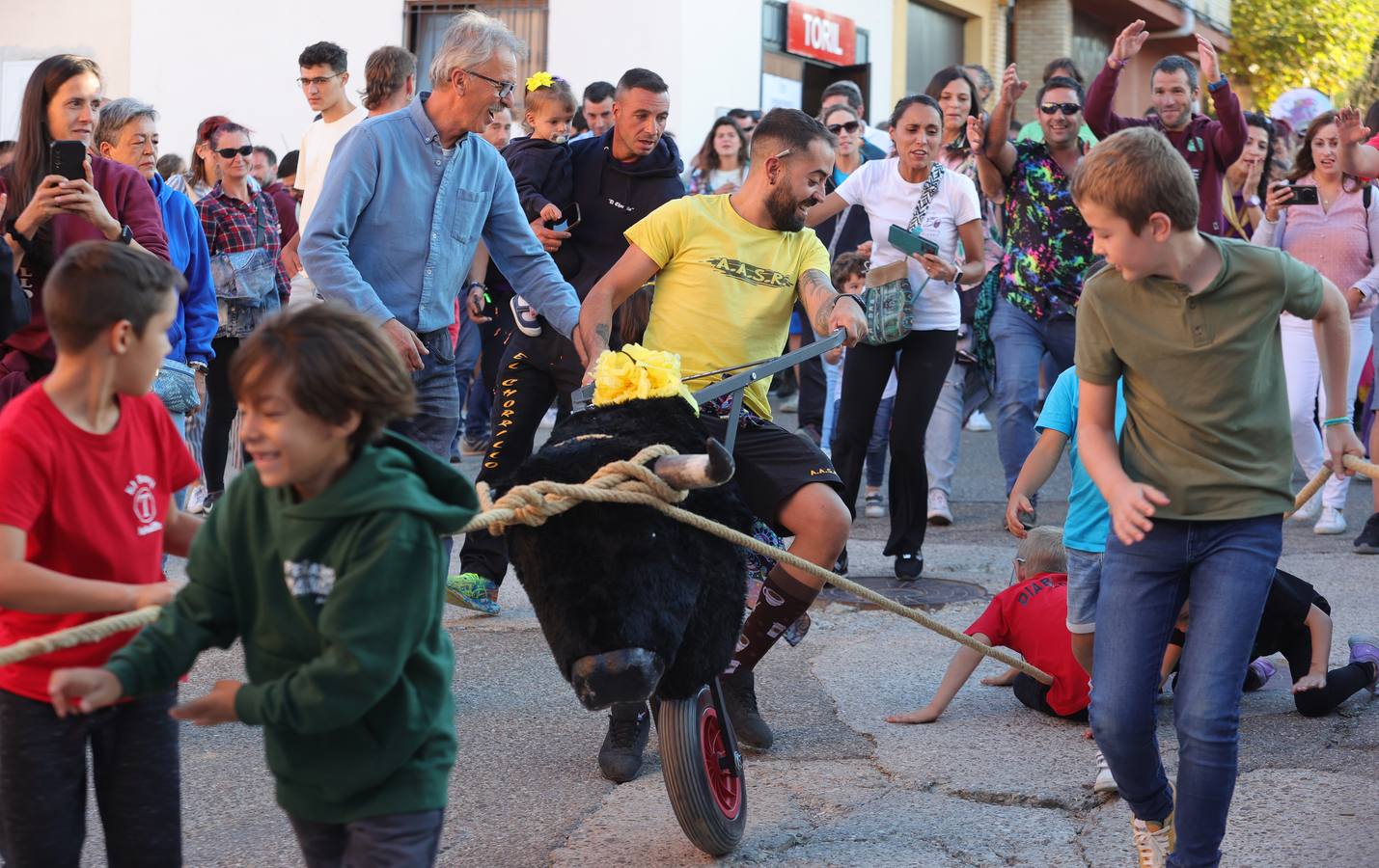 Relevo generacional por la pasión taurina en Astudillo