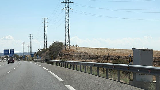 Uno de cada cuatro castellanos y leoneses apoya eliminar la velocidad adicional en adelantamientos