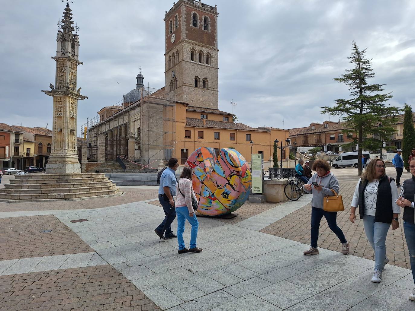 Imágenes del Mercado del Queso de Villalón de Campos