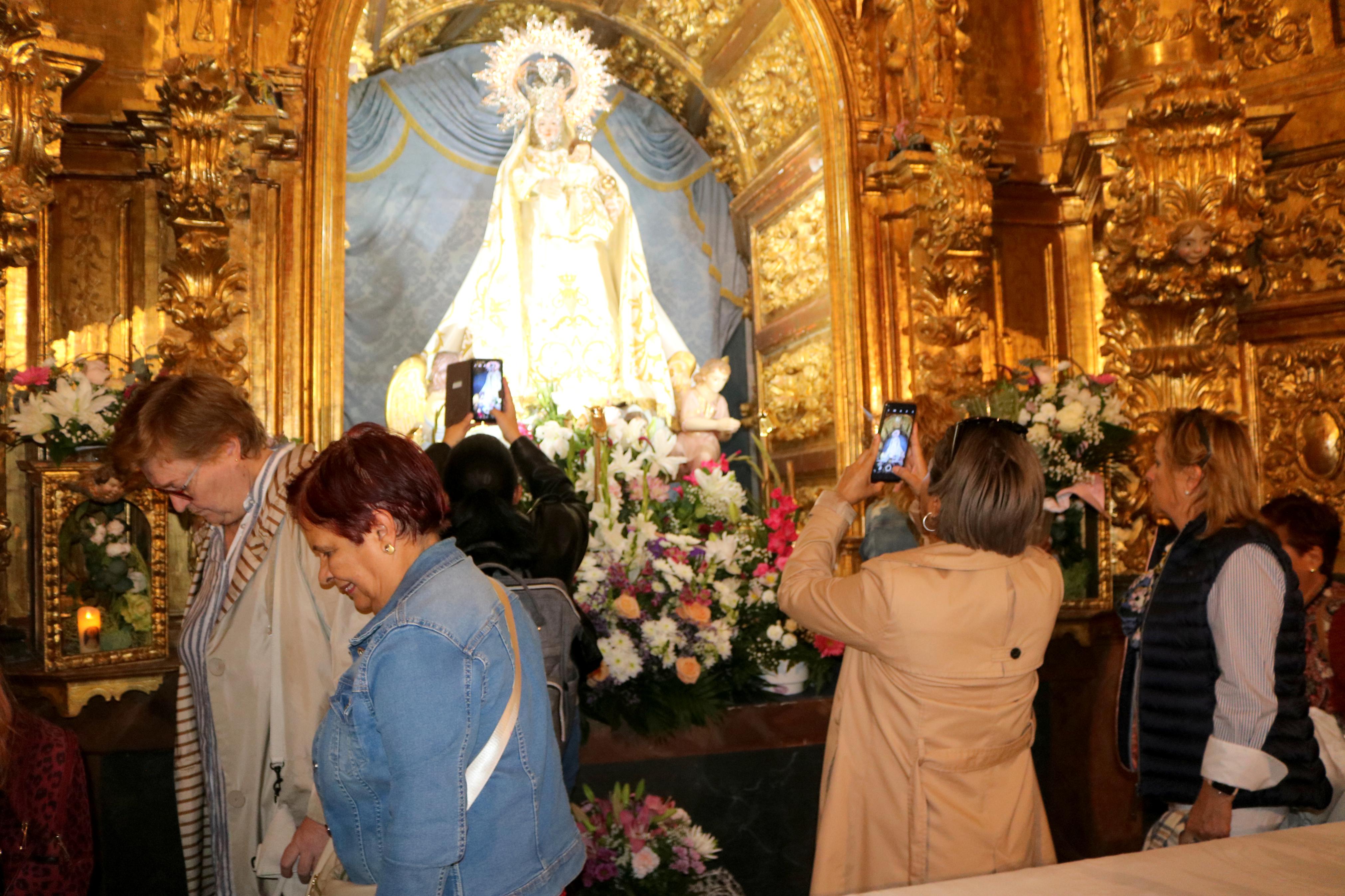 Torquemada se rinde a la Virgen de Valdesalce