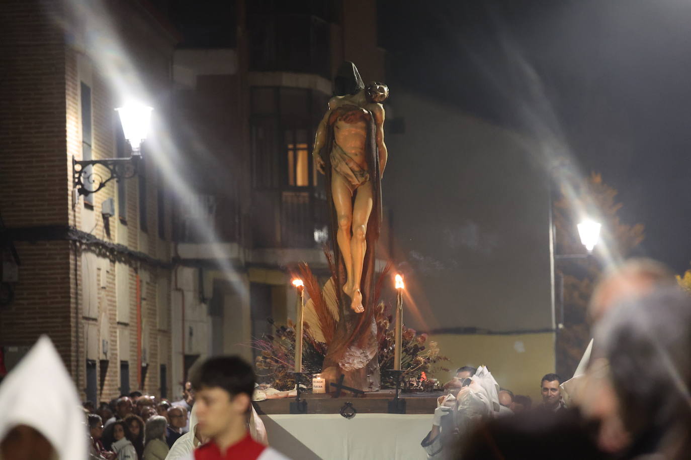 Procesión del X Aniversario de la Cofradía de Cristo en su Mayor Desamparo