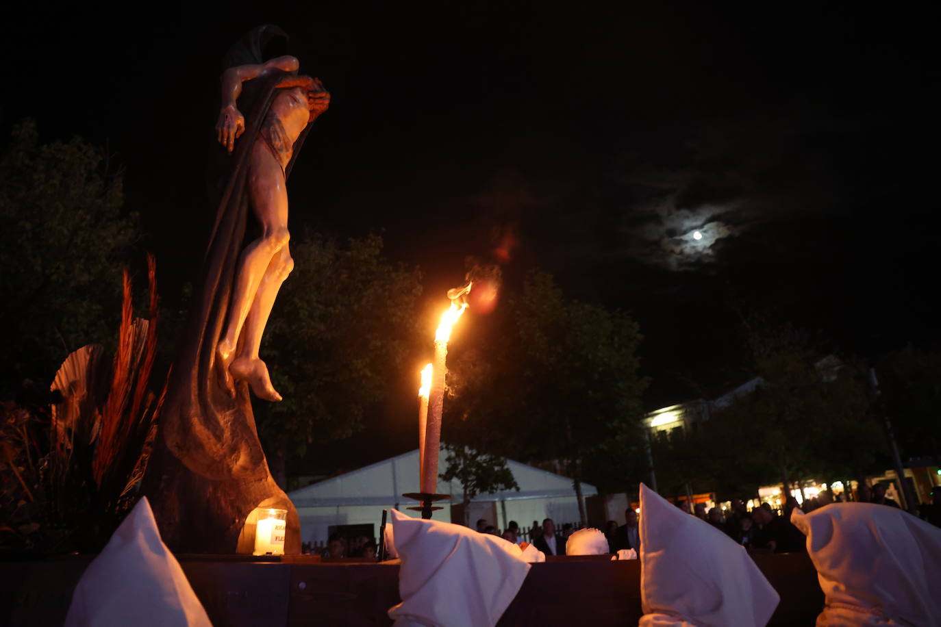 Procesión del X Aniversario de la Cofradía de Cristo en su Mayor Desamparo