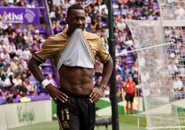 Becker se lamenta tras una ocasión fallida en el partido de la Real en Zorrilla.