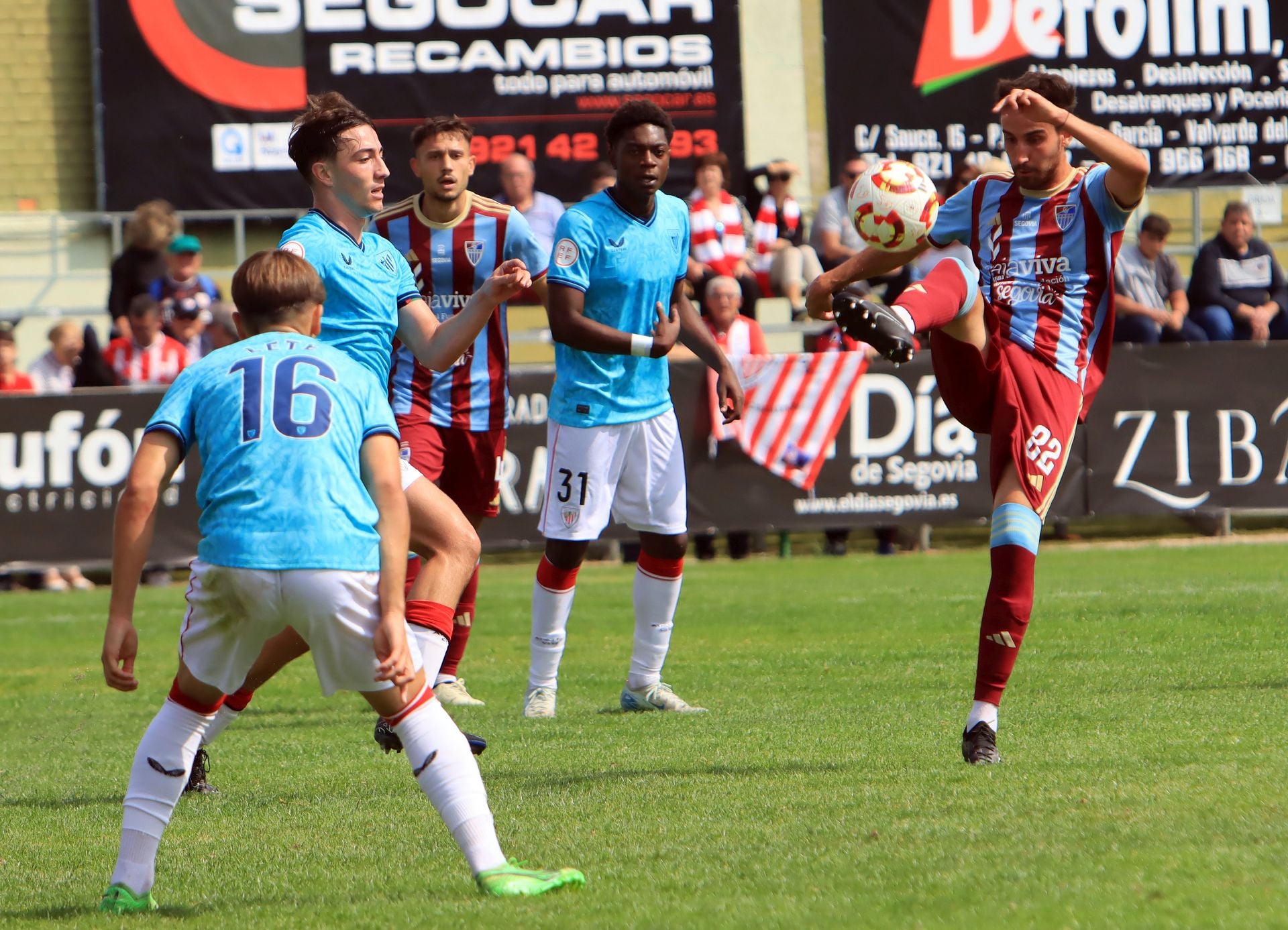 Las fotografías de la victoria de la Sego ante el Bilbao Athletic