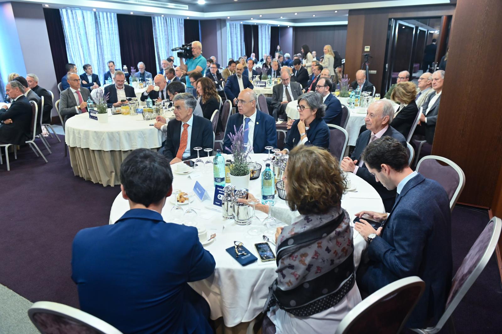 Asistentes al Foro Económico de El Norte de Castilla