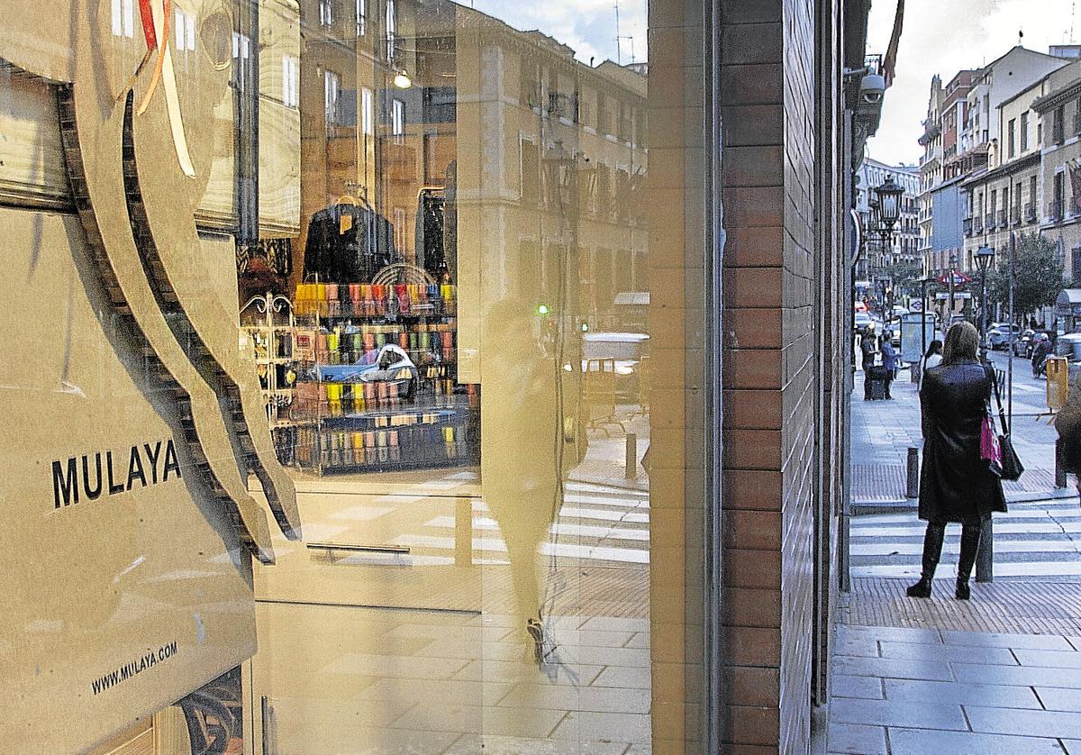 Así es Mulaya, el 'Zara chino' con tiendas en Valladolid, Burgos o Salamanca