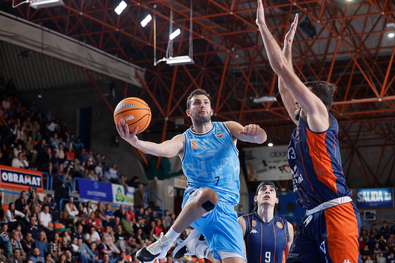 Trabajada victoria del Palencia Baloncesto