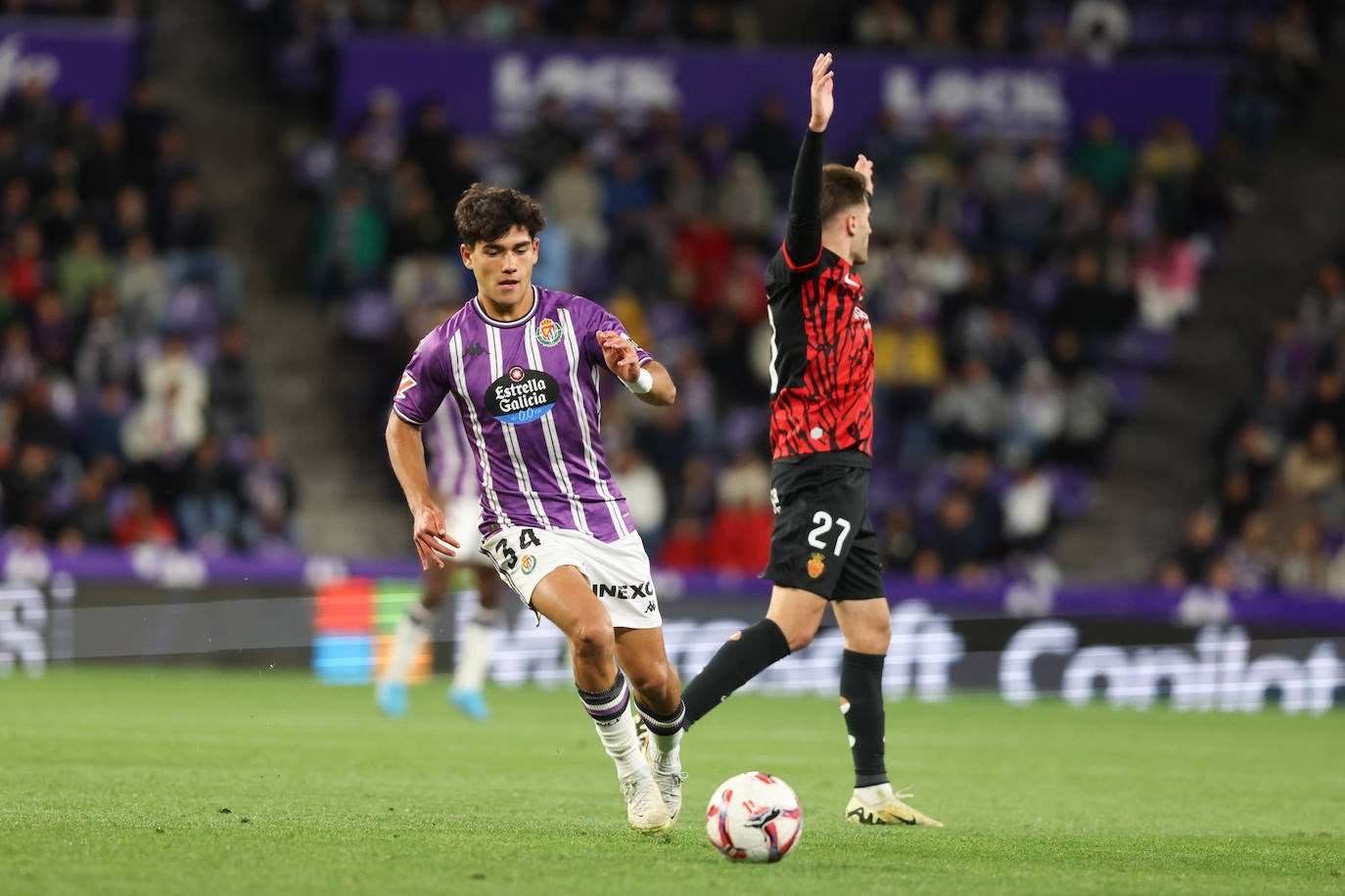 La derrota en casa del Real Valladolid frente al Mallorca, en imágenes