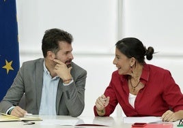 Luis Tudanca y Ana Sánchez, antes de la Comisión Ejecutiva.