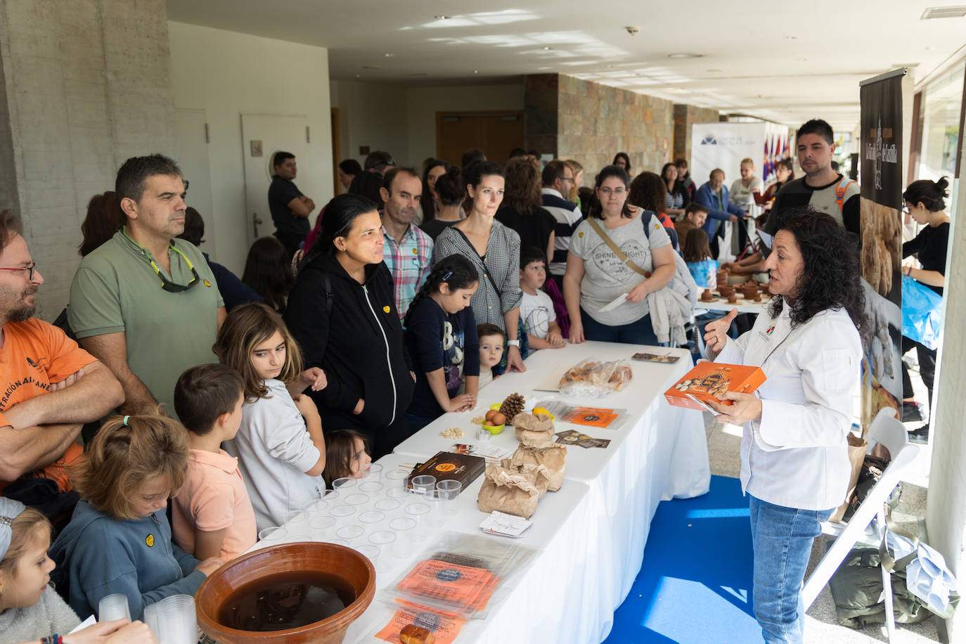 Talleres artesanales en la sede de las Cortes de Castilla y León