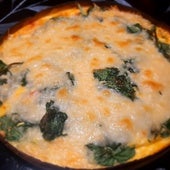 Quiche de tortilla con espinacas