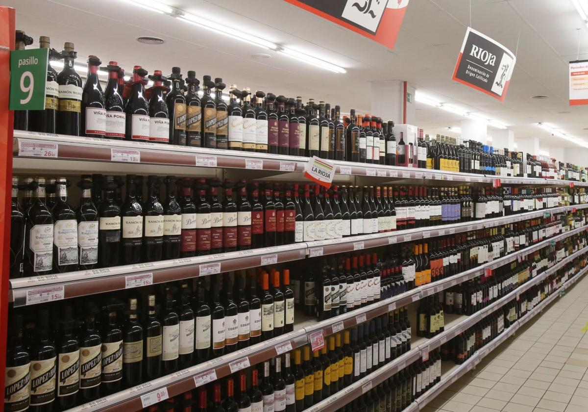 Etiquetado de alimentos con alcohol