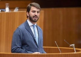 Juan García-Gallardo, durante la votación de la ley de Concordía, este mes de septiembre.