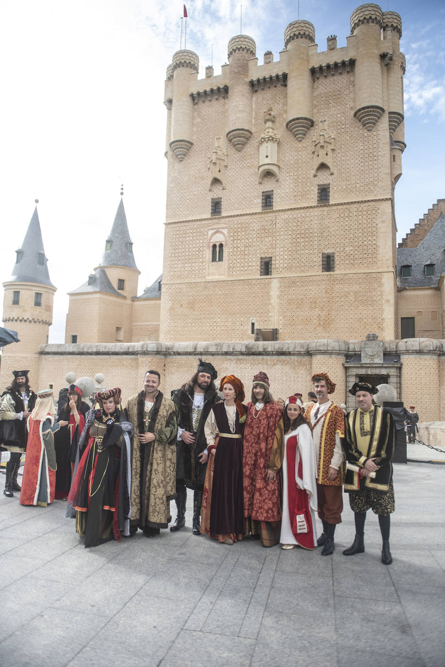 El desfile de Isabel la Católica, en imágenes