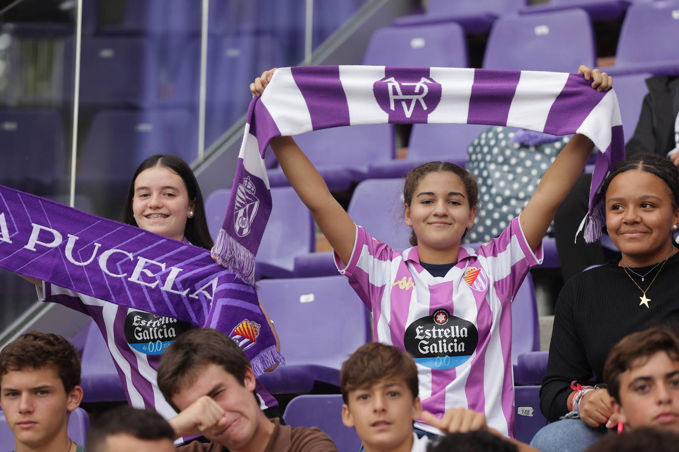 Búscate en la grada del estadio José Zorrilla (4/4)