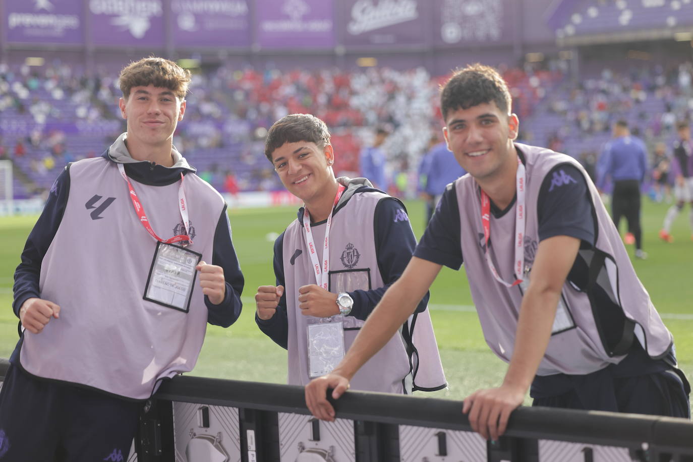 Búscate en la grada del estadio José Zorrilla (2/4)