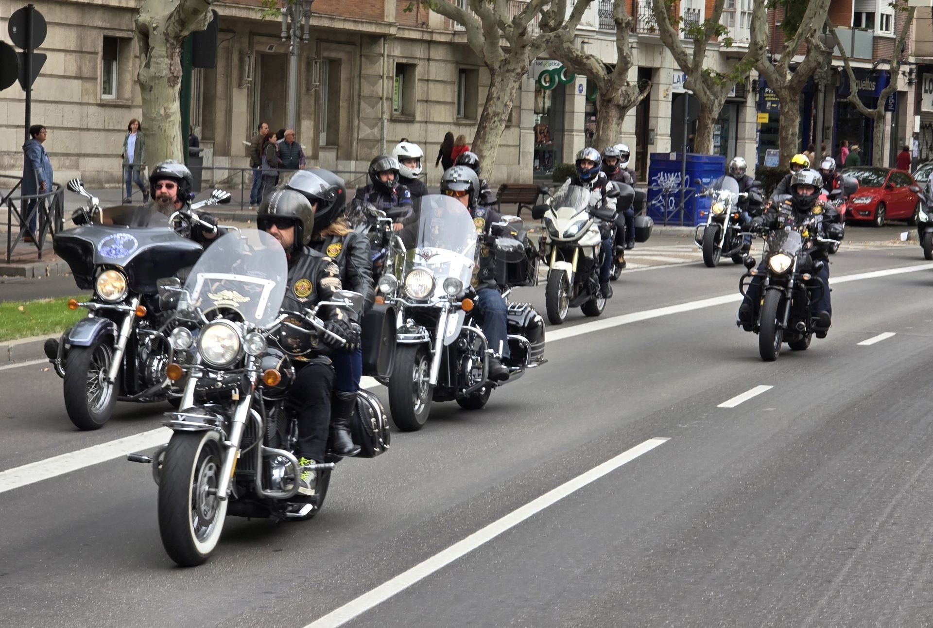 Marcha motera para visibilizar el ELA en Valladolid