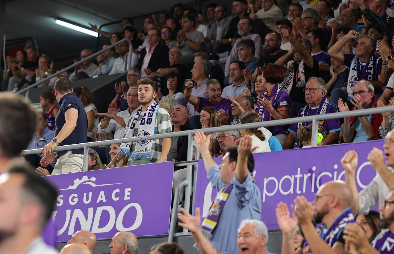 Búscate en las gradas del Pabellón animando al Palencia Baloncesto