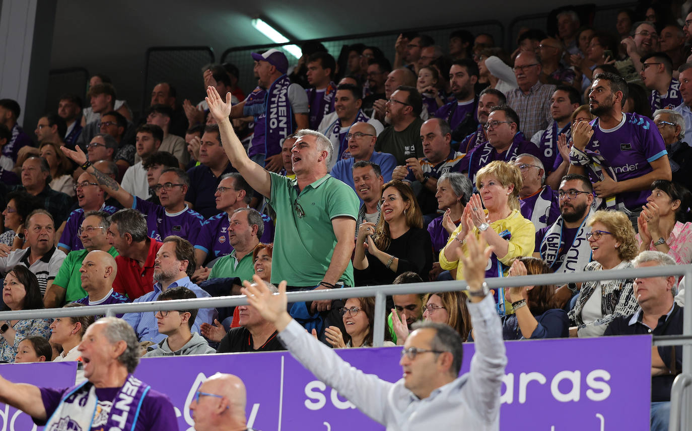 Búscate en las gradas del Pabellón animando al Palencia Baloncesto