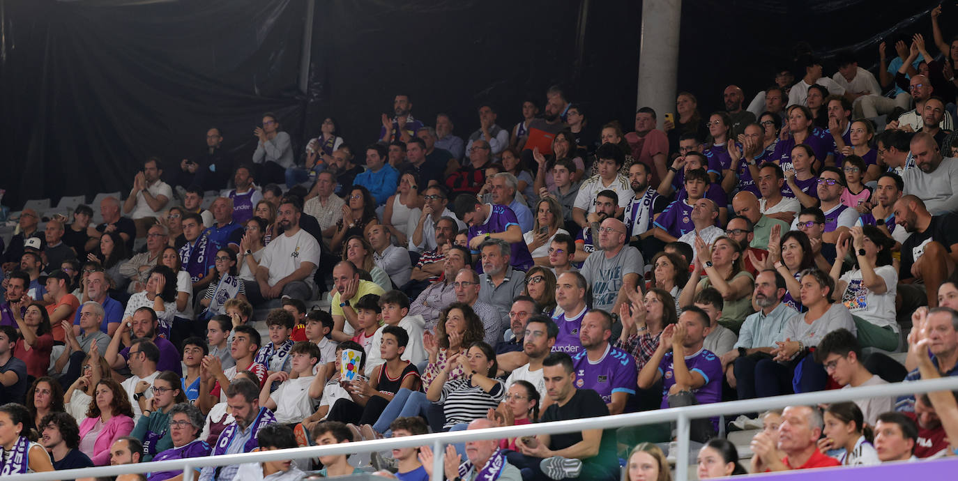 Búscate en las gradas del Pabellón animando al Palencia Baloncesto