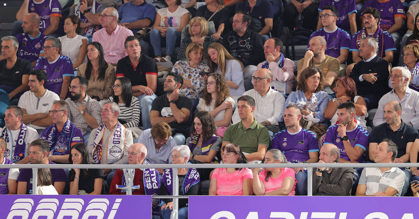 Búscate en las gradas del Pabellón animando al Palencia Baloncesto