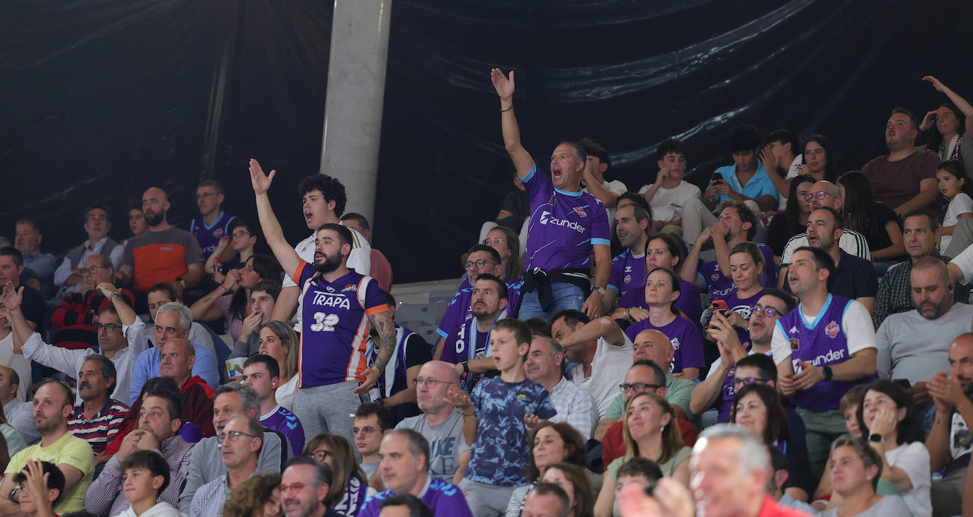 Búscate en las gradas del Pabellón animando al Palencia Baloncesto