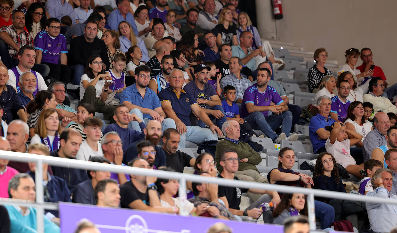 Búscate en las gradas del Pabellón animando al Palencia Baloncesto