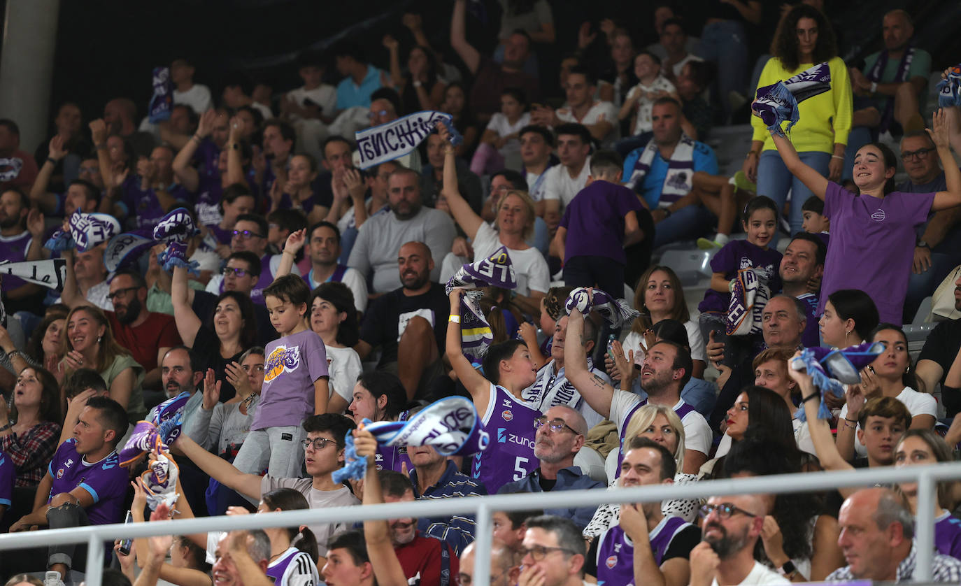 Búscate en las gradas del Pabellón animando al Palencia Baloncesto