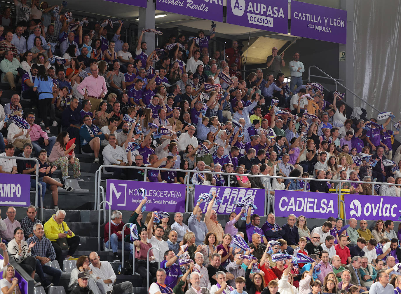 Búscate en las gradas del Pabellón animando al Palencia Baloncesto