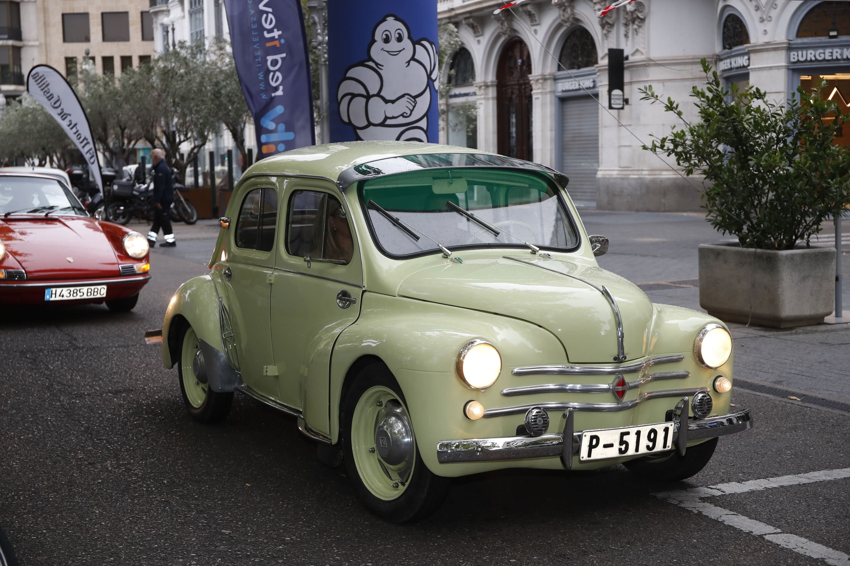 Búscate entre los participantes de Valladolid Motor Vintage (7/9)