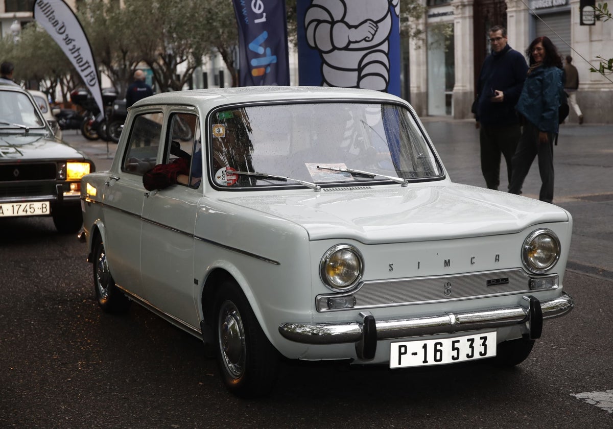 Búscate entre los participantes de Valladolid Motor Vintage (8/9)