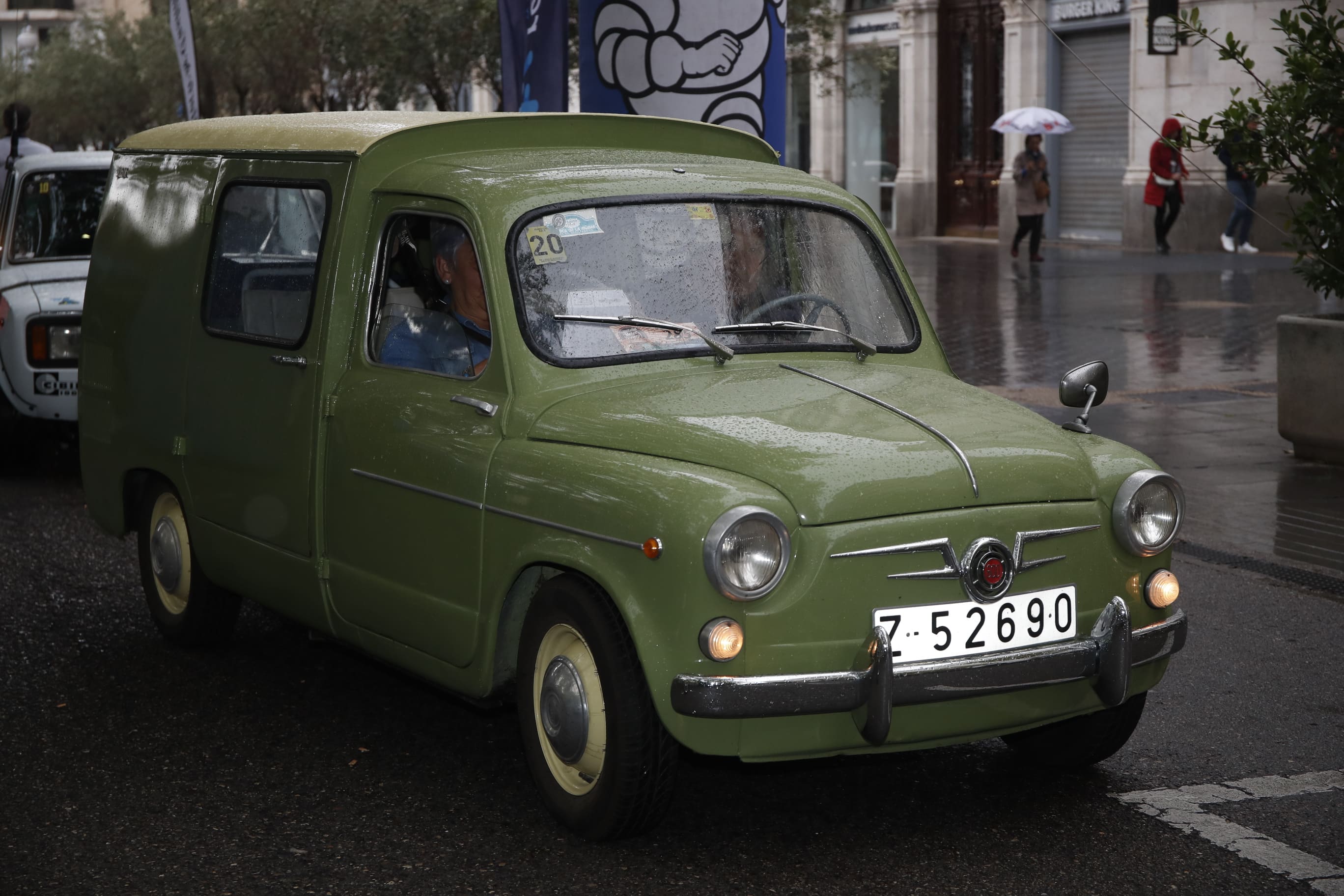 Búscate entre los participantes de Valladolid Motor Vintage (7/9)