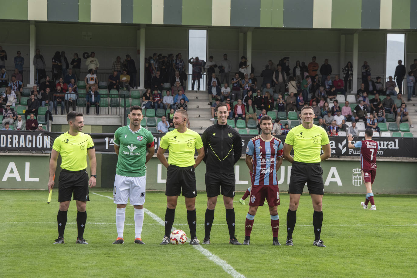 Fotografías del partido entre la Segoviana y el Zamora (1 de 2)