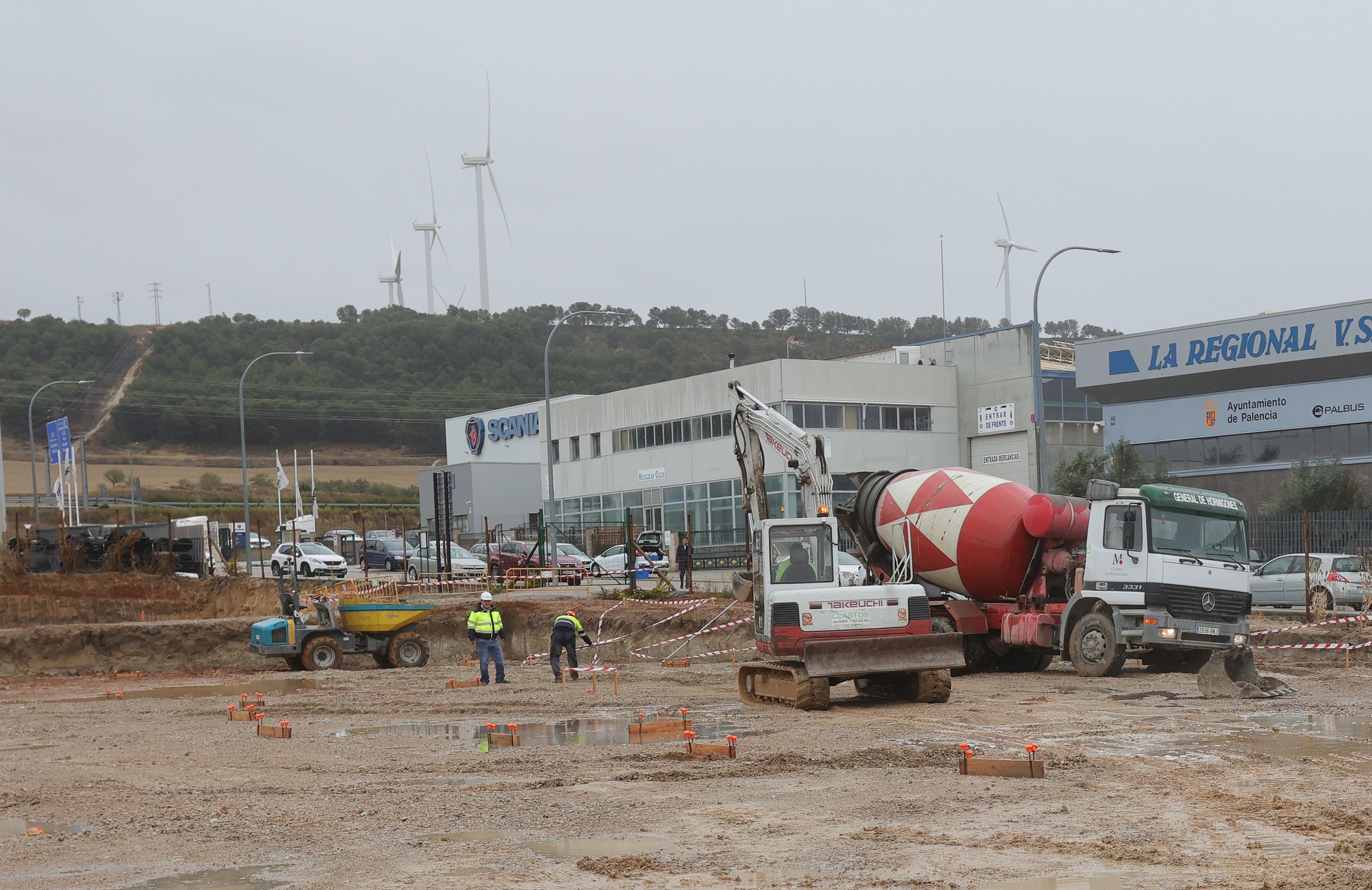 Así se construye la nueva central de la red de calor