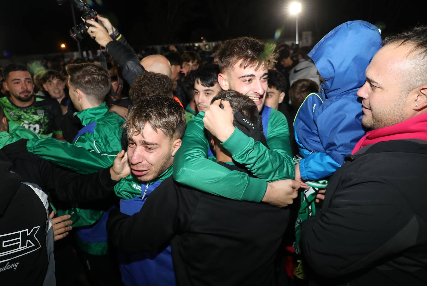 Así juega y pasa el Villamuriel a la segunda ronda de la Copa del Rey