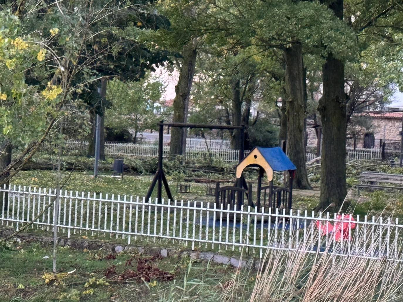 Cerrado el parque infantil de Aguilar de Campoo