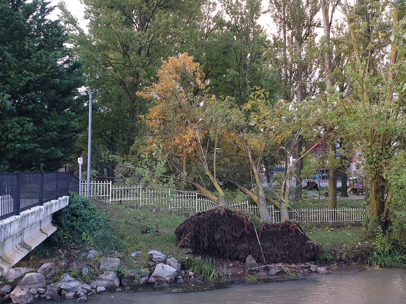 Cerrado el parque infantil de Aguilar de Campoo