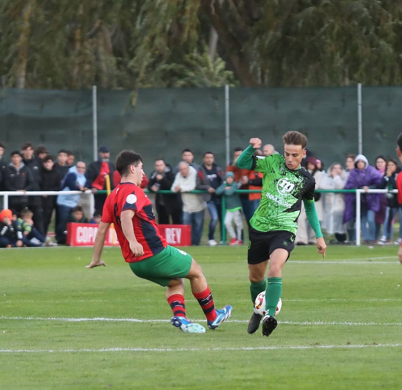 Así juega y pasa el Villamuriel a la segunda ronda de la Copa del Rey