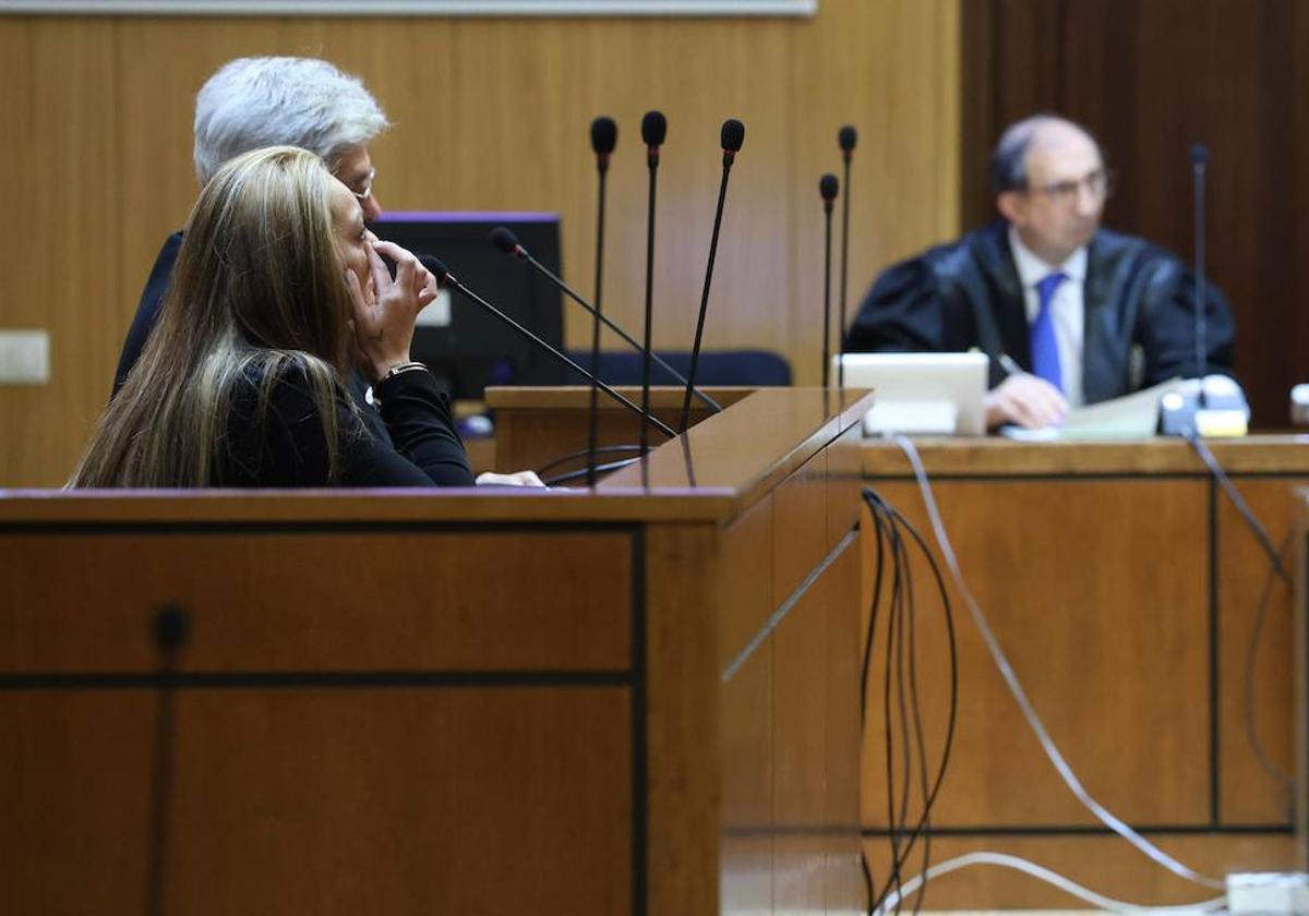 La acusada Sheila Jiménez, en el banquillo de la Audiencia, este miércoles.