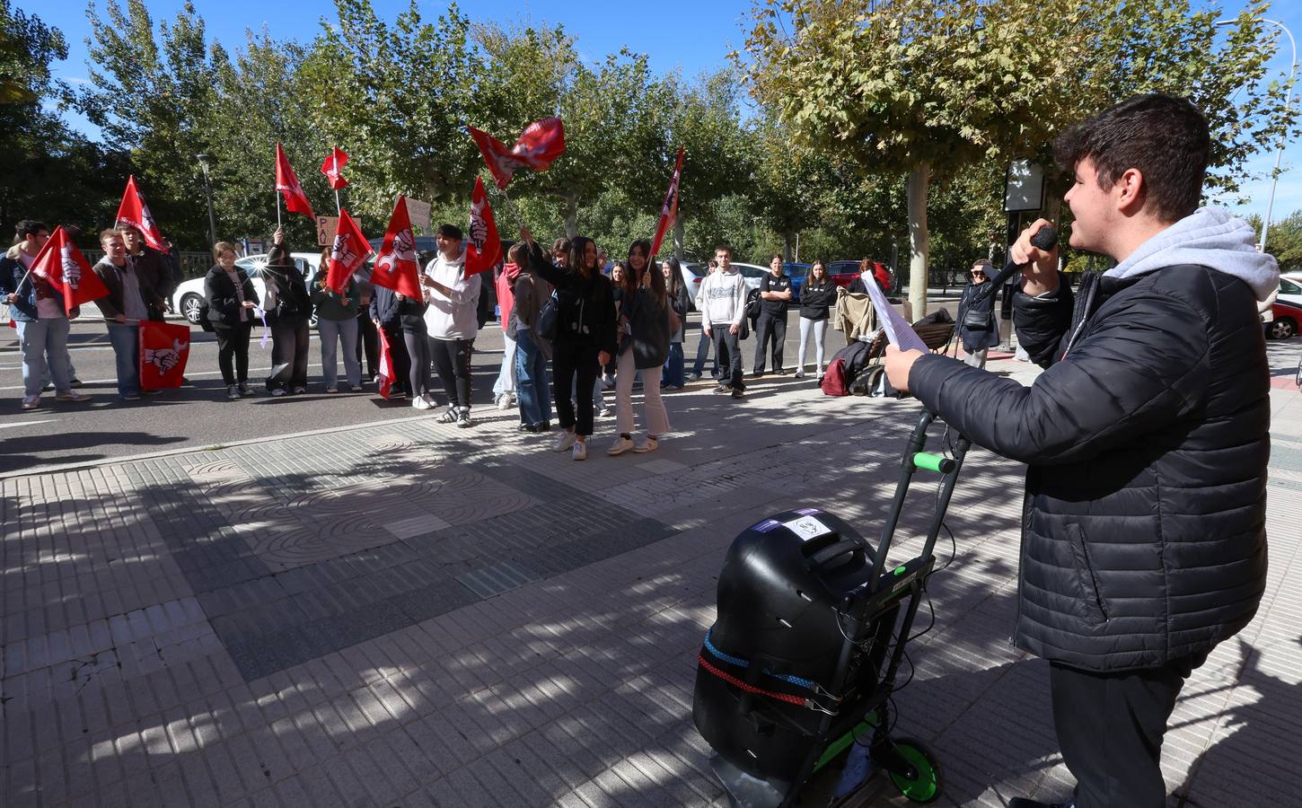 Los estudiantes protestan ante Educación por la nueva prueba universitaria