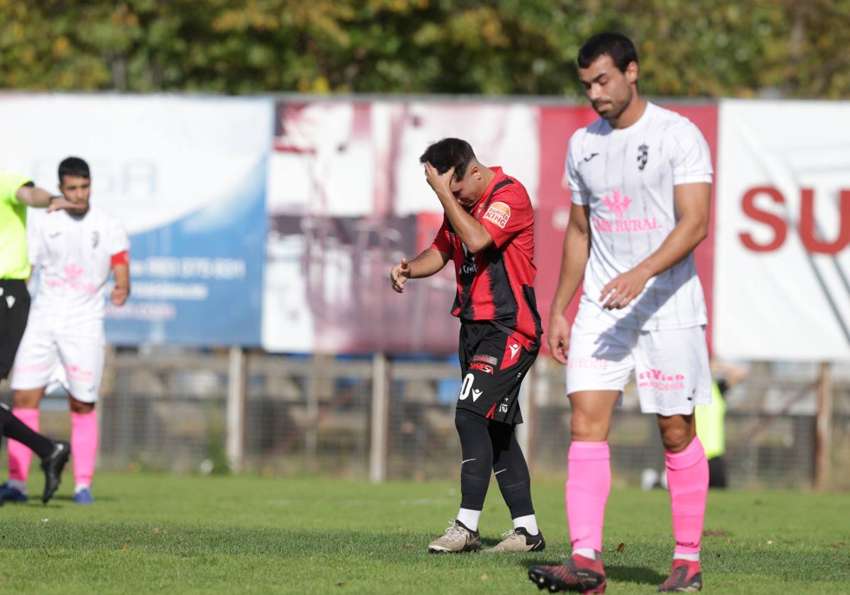 La derrota del Laguna ante el Villaralbo, en imágenes