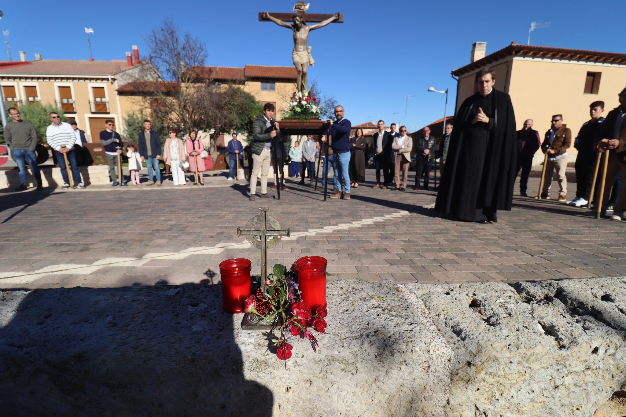 El Cristo de las Puertas recorre Rioseco como cada segundo domingo de octubre