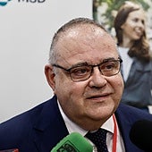 Sanidad muestra su disposición «a contratar a todos aquellos profesionales que quieran venir»