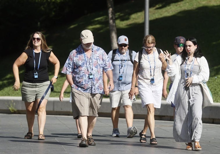 Turistas en Madrid.