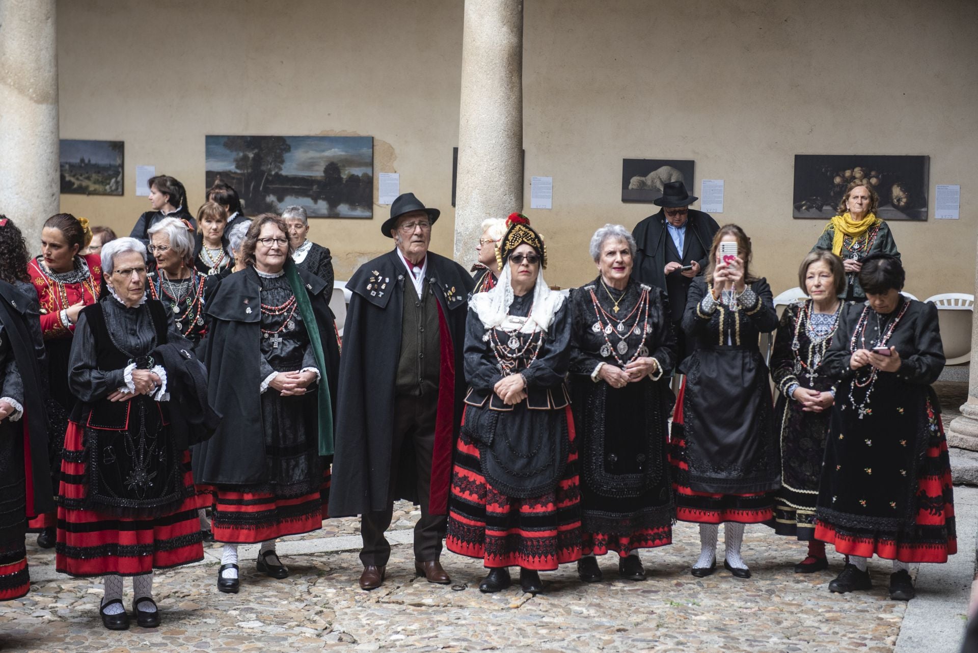 La concentración de trajes segovianos, en imágenes