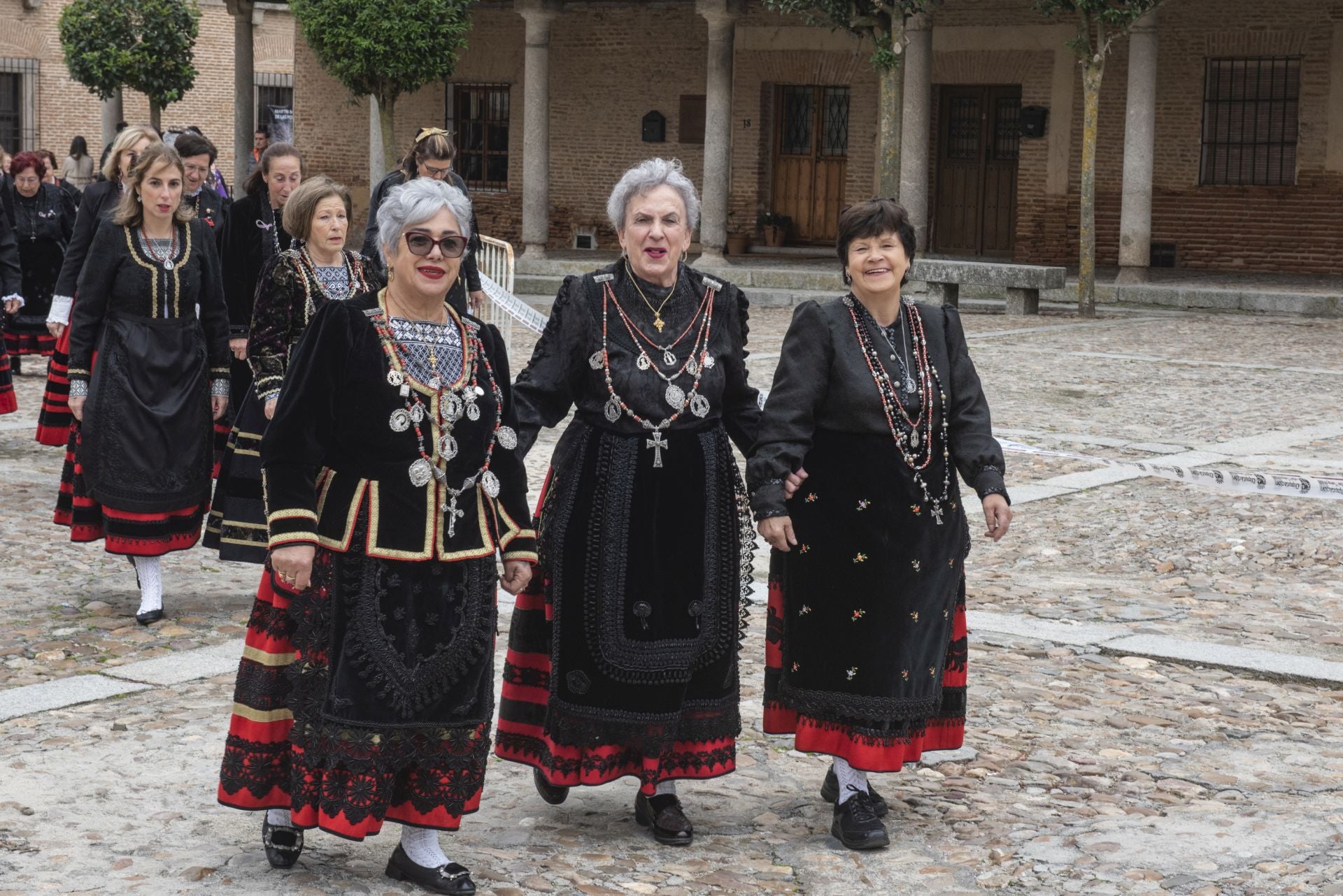 La concentración de trajes segovianos, en imágenes