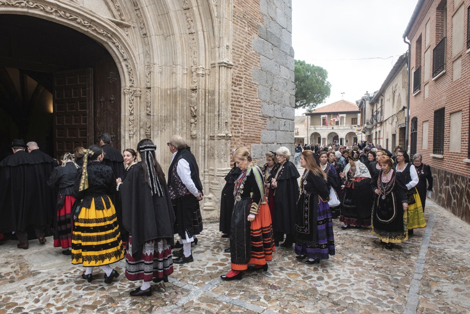 La concentración de trajes segovianos, en imágenes