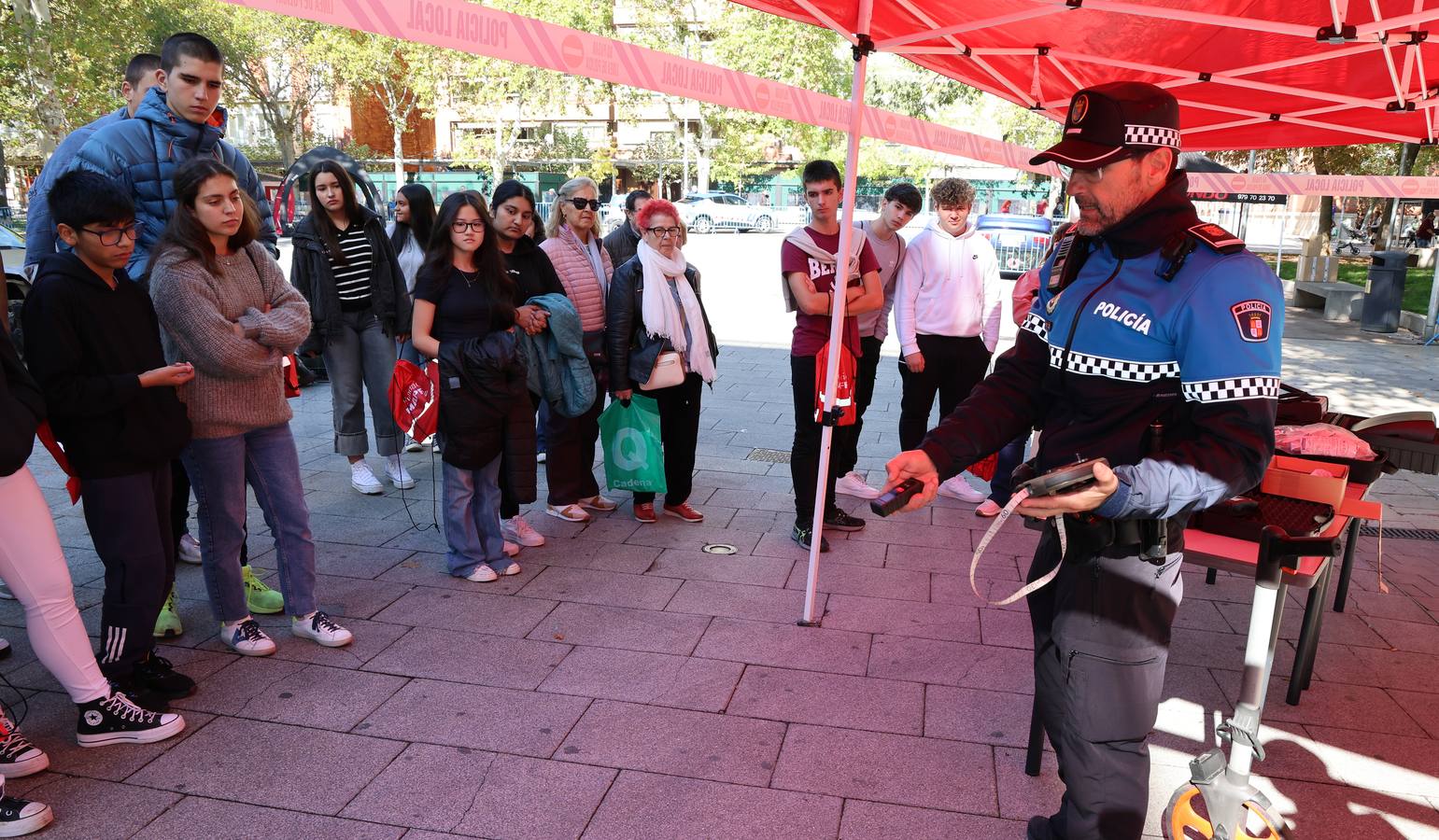 Alumnos de Secundaria aprenden las normas de circulación en Palencia