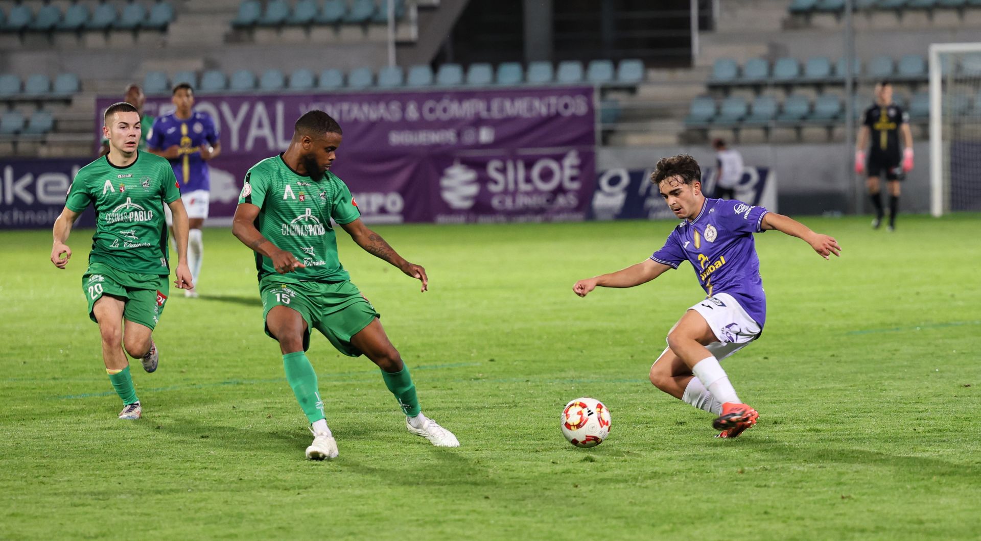 El Palencia Cristo, sin acierto ante el líder (0-0)