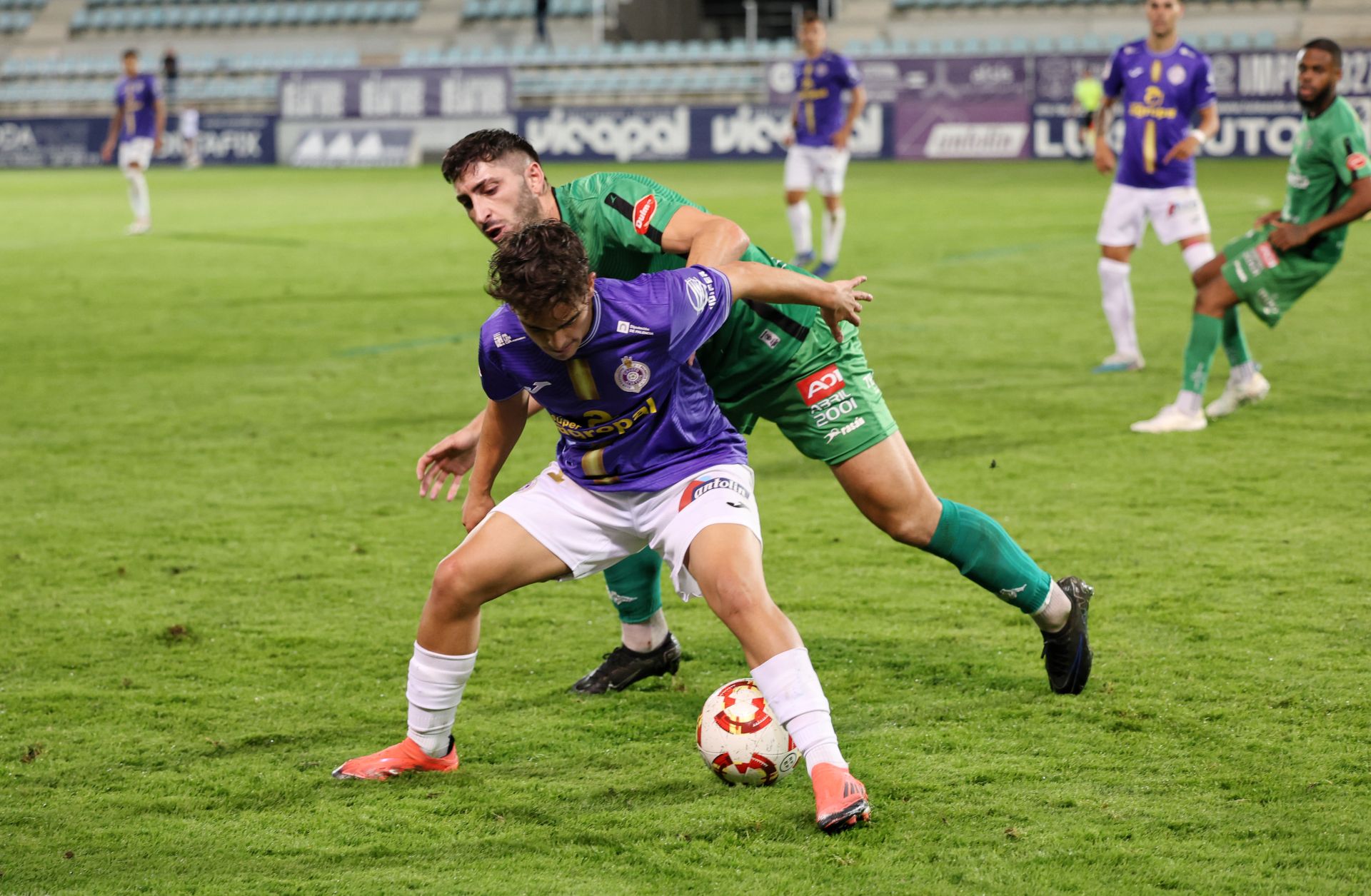 El Palencia Cristo, sin acierto ante el líder (0-0)